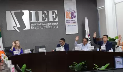 Sesionar la comisin de seguimiento al servicio profesional electoral nacional 