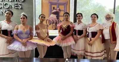 Puesta en escena de "Copplia"