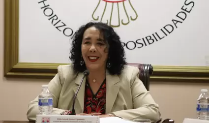 Entrega Araceli Brown su Tercer Informe de Gobierno