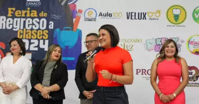 Participa titular de Inmujer BC en la feria de regreso a clases de Canaco Mexica