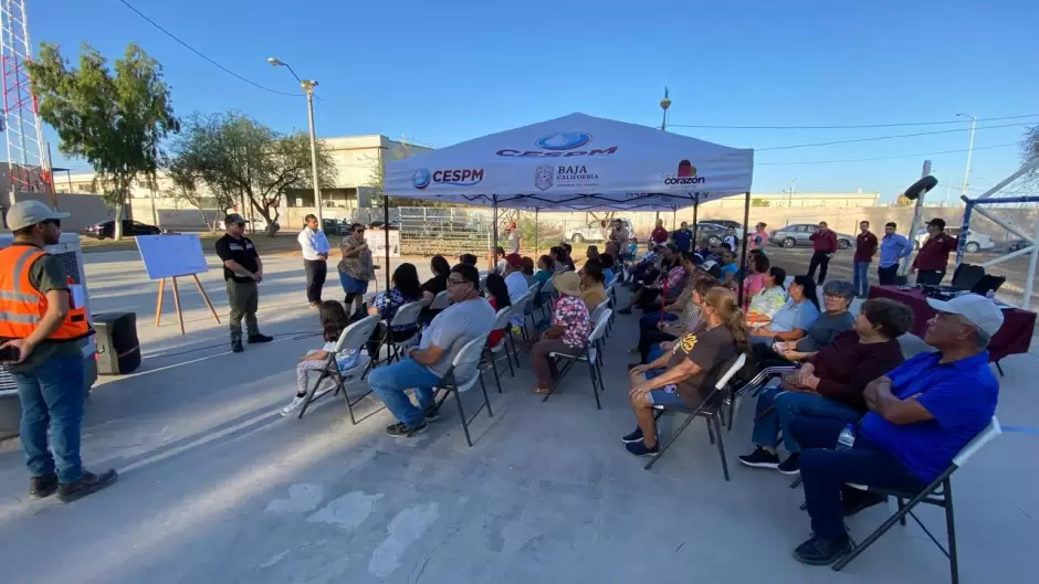 Obra de alcantarillado pluvial en colonia de Mexicali