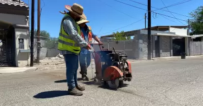 Renovacin de tubera de agua potable en la avenida Ingenieros del Conjunto Urba