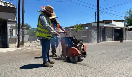 Renovacin de tubera de agua potable en la avenida Ingenieros del Conjunto Urba