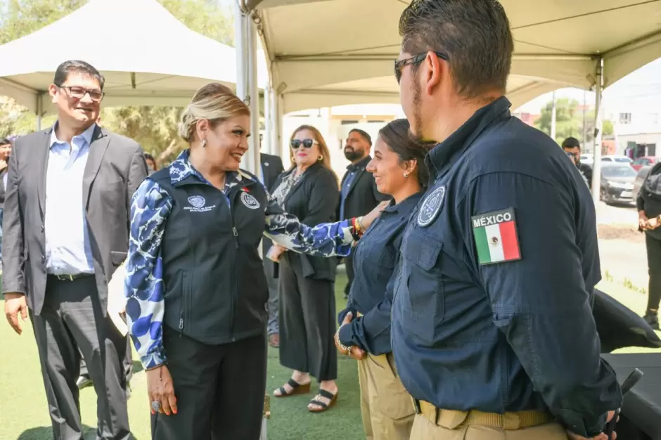 Fiscal General del Estado acerca unidades de atencin a colonias de Tijuana