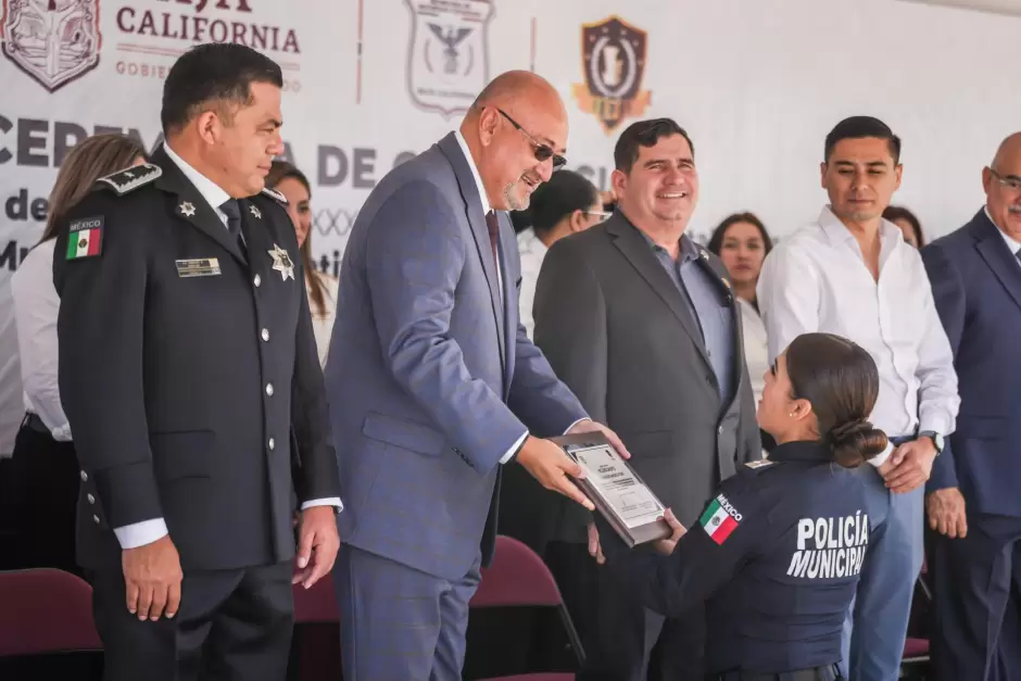 58 nuevos elementos fortalecen las filas de la polica de Tijuana