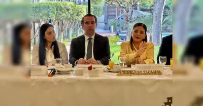 Critica el Grupo Unidos por Tijuana simulacin de foros de la reforma al Poder J