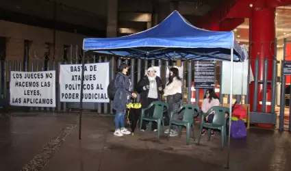 Trabajadores del Poder Judicial inician paro de labores en edificios de la Ciuda