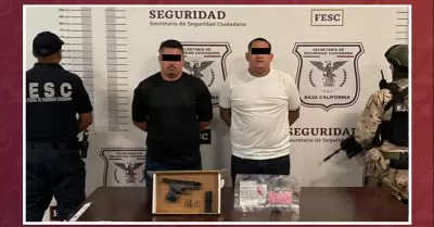 Decomisan pastillas de fentanilo y un arma de fuego en Tijuana