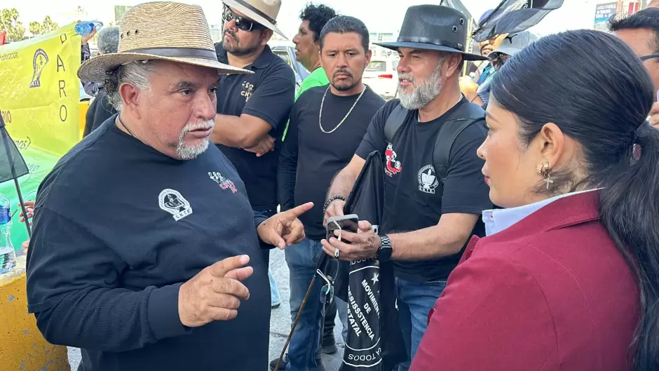 Maestros provocaron retrasos de una hora por bloqueos en la Sentri de San Ysidro