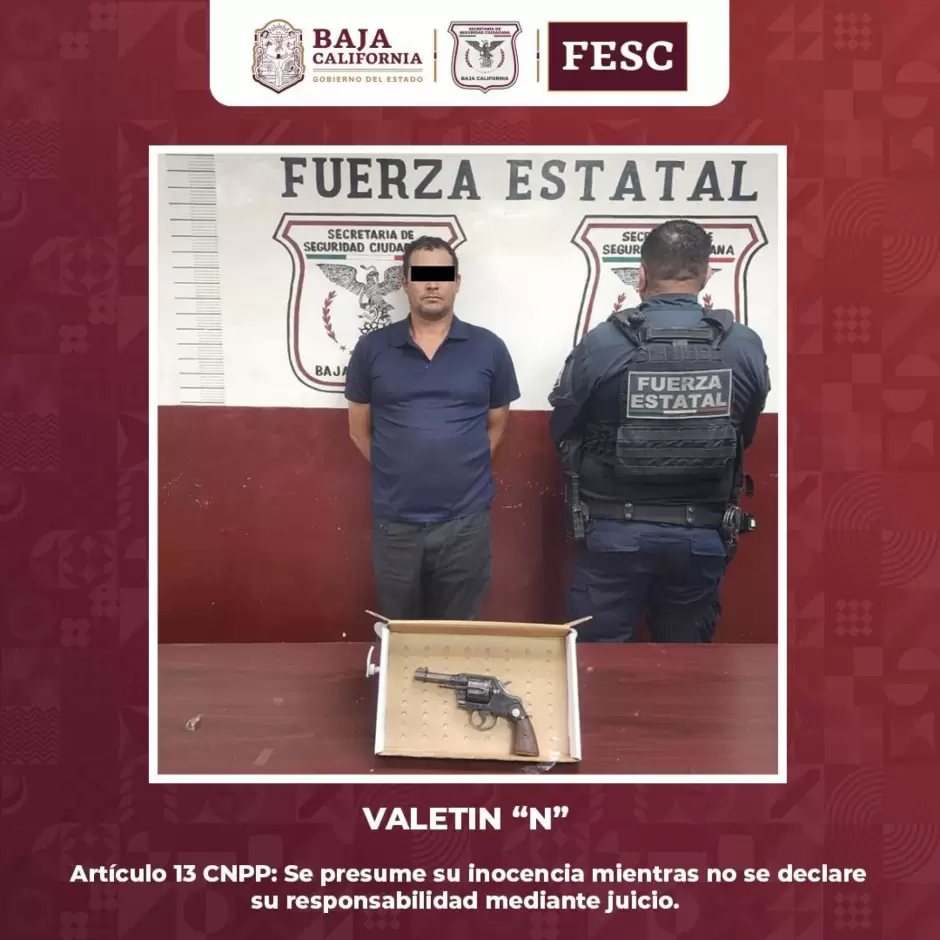 Despliega FESC operativo en Tecate: aseguran "poncha llantas", bidones con gasolina, vehculos robados, armas y droga