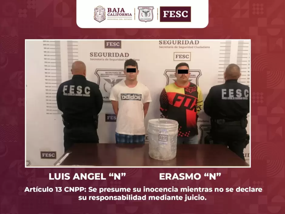 Despliega FESC operativo en Tecate: aseguran "poncha llantas", bidones con gasolina, vehculos robados, armas y droga