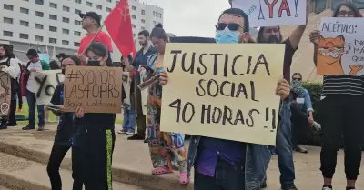 Se manifiestan en Tijuana para exigir a nueva legislatura reduzca la jornada lab