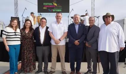 Participa alcalde Carlos Ibarra en la inauguracin del 9no Festival de Conocimie