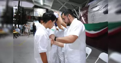 Celebran ceremonia de imposicin de cofias y fistoles en CONALEP Mexicali II