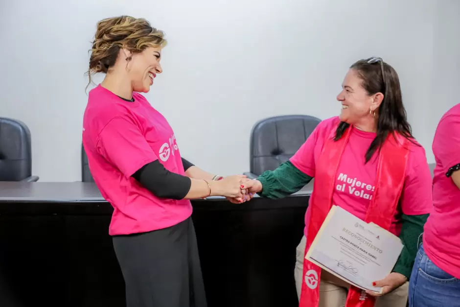 Programa "Mujeres al Volante" del gobierno de Marina del Pilar