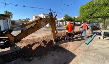 CESPM inicia reposicin de lneas de agua potable en Jardines del Lago