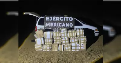 Ejrcito Mexicano asegura un vehculo con ms de 500 Kg de posible metanfetamina