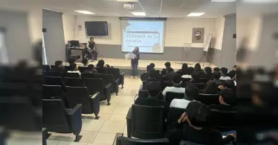 Capacitan a estudiantes de CONALEP en prevencin de violencia, adicciones y salu