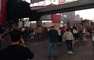 Padres de familia bloquean bulevar Agua Caliente en protesta por falta de maestros