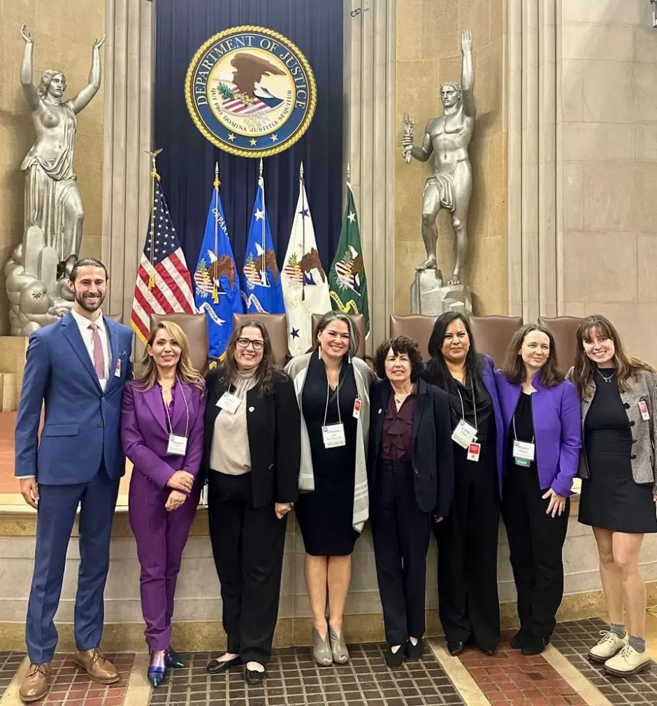 Participa Cejum Baja California en aniversario de la Ley de Violencia contra la Mujer en la Casa Blanca