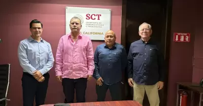 Diputado Humberto Valle sostiene reunin con titular de la SICT en Baja Californ