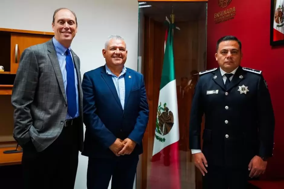 Recibe Carlos Ibarra al Cnsul General de EE.UU. en Tijuana