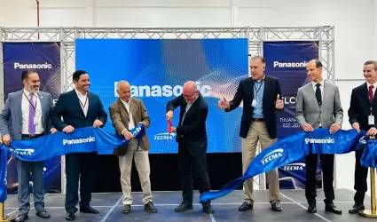 Reconoce secretario Kurt Honold talento de BC durante expansin de Panasonic en 