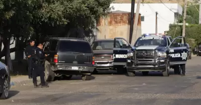 Resguardan a estudiantes del CBTIS por balacera en Playas de Tijuana