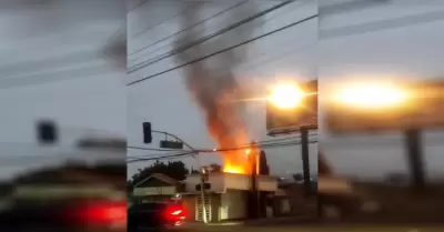 Incendio en colonia 20 de Noviembre provoc apagones en La Mesa