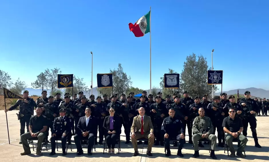 Cumplen agentes de FESC con primer curso de especializacin para polica de reaccin