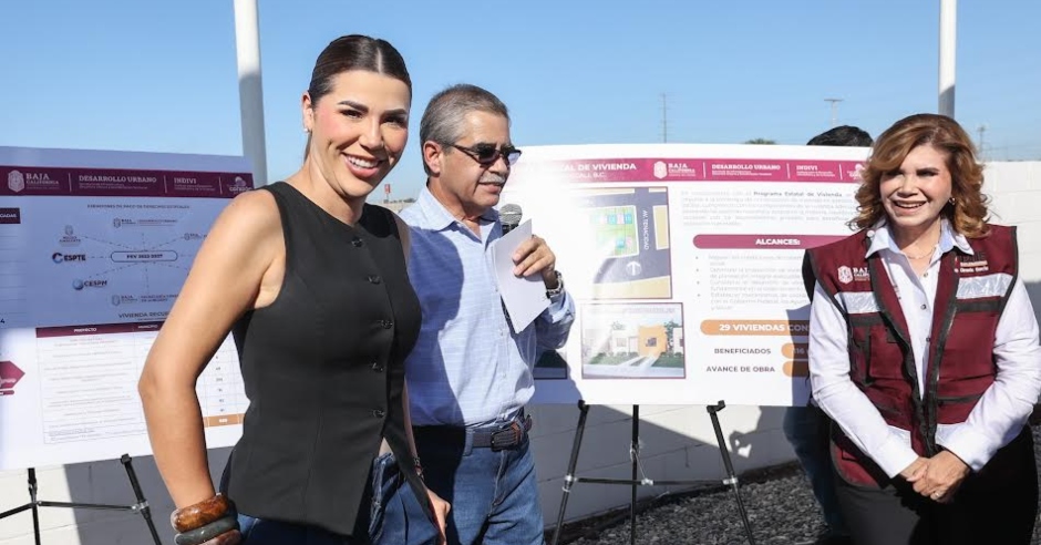 Entrega gobernadora Marina del Pilar llaves de nuevo hogar a quienes ...