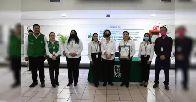 Entrega IMSS BC Distintivo ELSSA a 15 empresas de Baja California