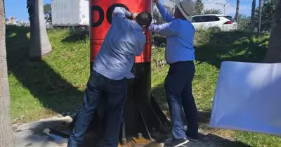 Clausuran cinco espectaculares instalados en la va pblica