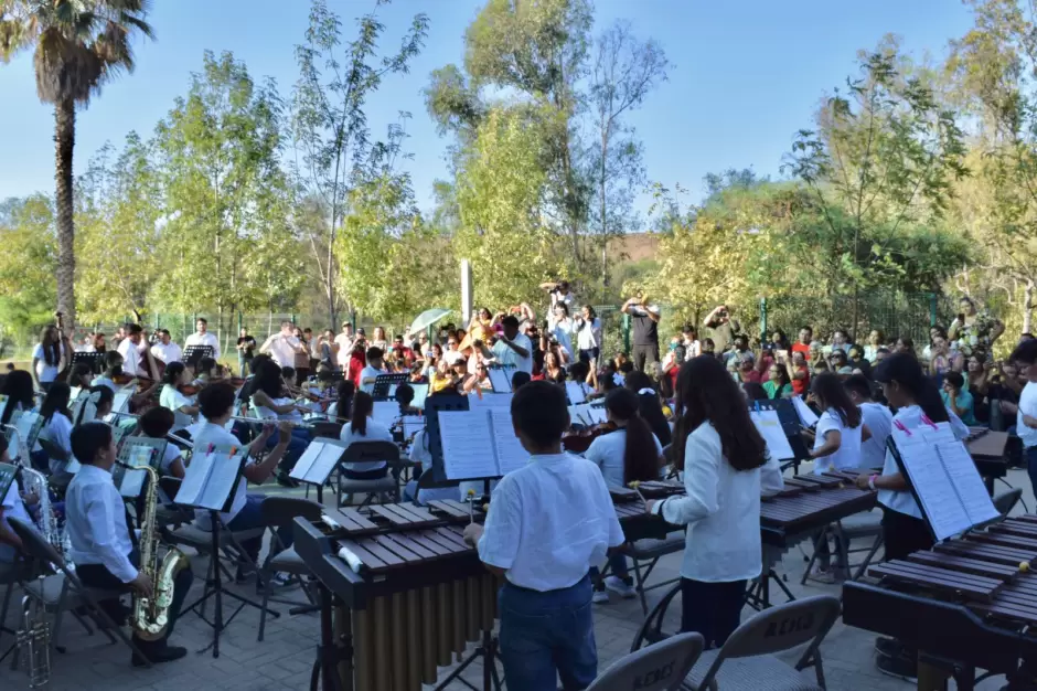 Talleres gratuitos de iniciacin musical para nias, nios y adolescentes en situacin de movilidad y de acogida