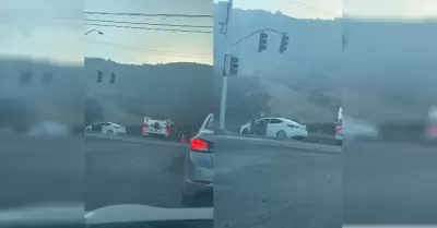 Accidente en salida de Villas del Campo deja heridos graves