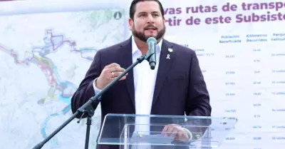 Agradece alcalde Ismael Burgueo a gobernadora de BC por invertir en obras de in