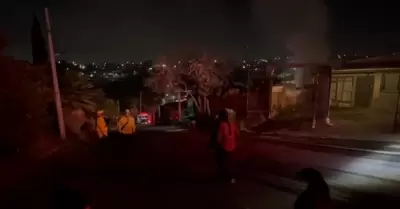 Incendio en colonia Emperadores