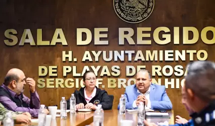 Presidenta municipal Rocio Adame fortalece estrategias de seguridad en la Mesa R