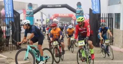 Roco Adame Muoz apoya el Paseo Ciclista "Pedaleando al Lmite