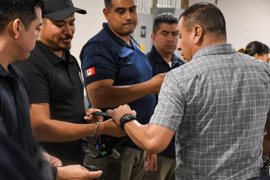 Implementa FGE curso de medicina tctica para las fuerzas del orden para elementos de la AEI