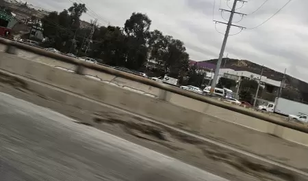 Choque en carretera libre Tecate-Tijuana