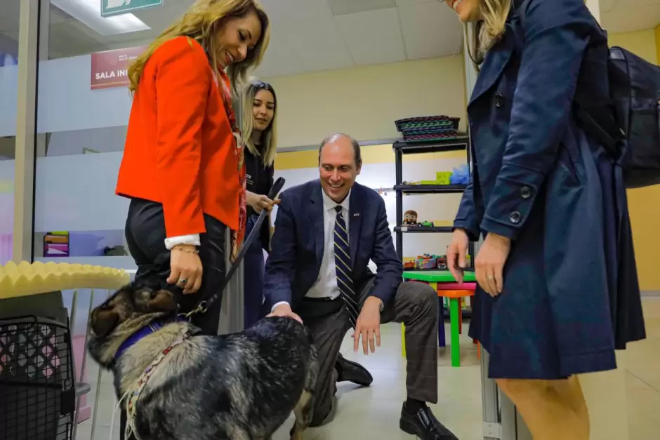 Christopher Teal, Cnsul General de Estados Unidos en Tijuana visita Cejum