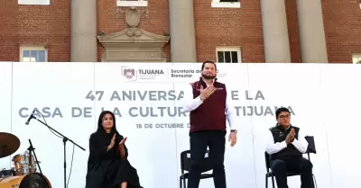 Celebra alcalde Ismael Burgueo 47 aniversario de la Casa de la Cultura Tijuana