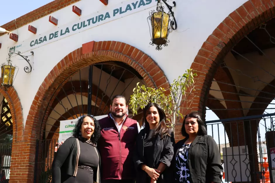 Celebra alcalde Ismael Burgueo 47 aniversario de la Casa de la Cultura Tijuana