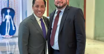 Todd Gloria e Ismael Burgueo Ruiz