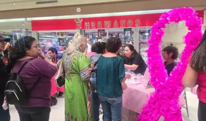 Contin�a jornada de mastograf�as gratuitas en Plaza La Cachanilla