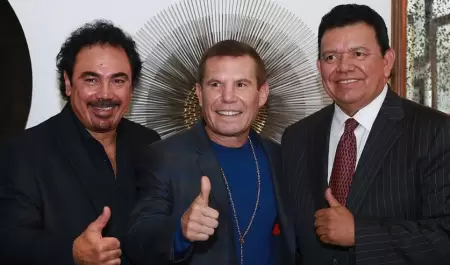 Hugo Snchez, Julio Csar Chvez y Fernando Valenzuela