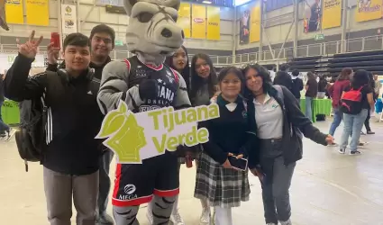 Asisten estudiantes de Conalep a la Feria Ambiental de Tijuana Innovadora