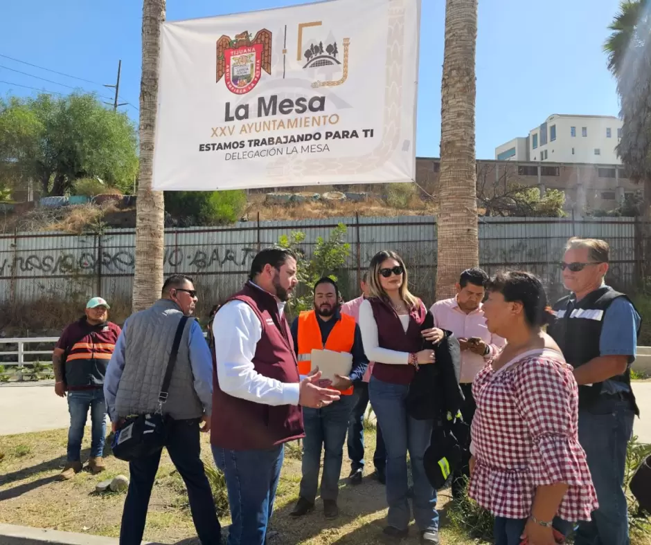 Supervisa alcalde Ismael Burgueo trabajos de limpieza y mantenimiento en tanques desarenadeores de Tijuana