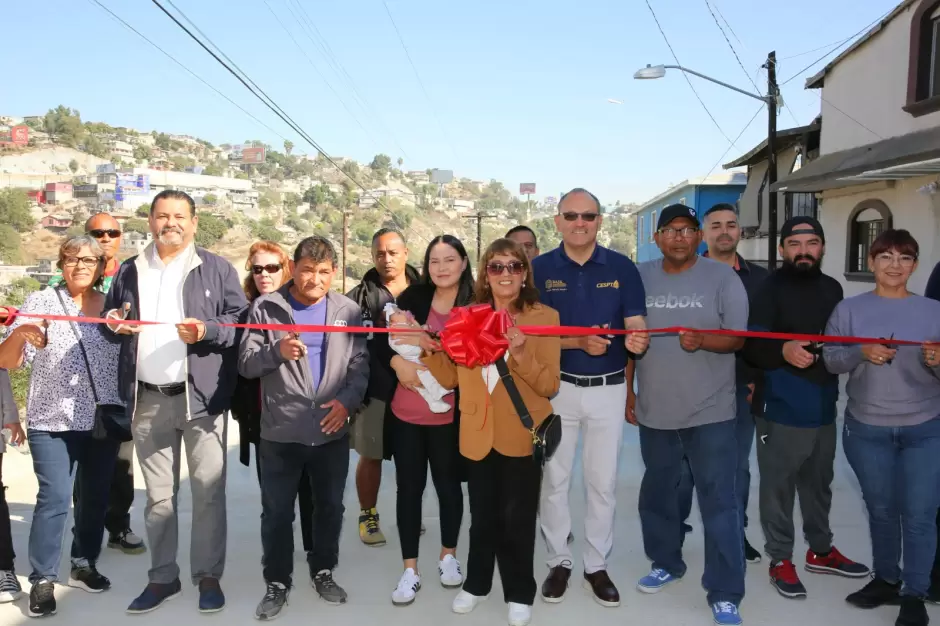 Entrega CESPT obra de rehabilitacin en la calle Tomasa Estvez